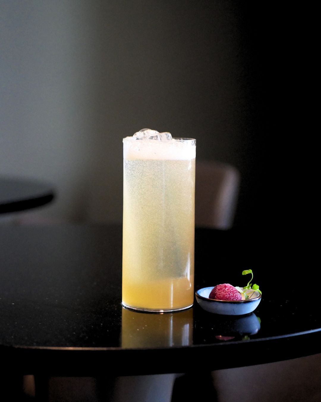 Sweet Dreams – juicy, floral & soft ✨🌸

Effervescent and gently sparkling, this seasonal serve bursts with juicy, floral notes. A delicate blend of peach-lemon cordial and chamomile soda meets a vibrant blood peach–basil sorbet. Refreshing, uplifting, and perfectly balanced. 

#KupoliBar #AutumnMenu #HelsinkiCocktails #KupoliEvenings